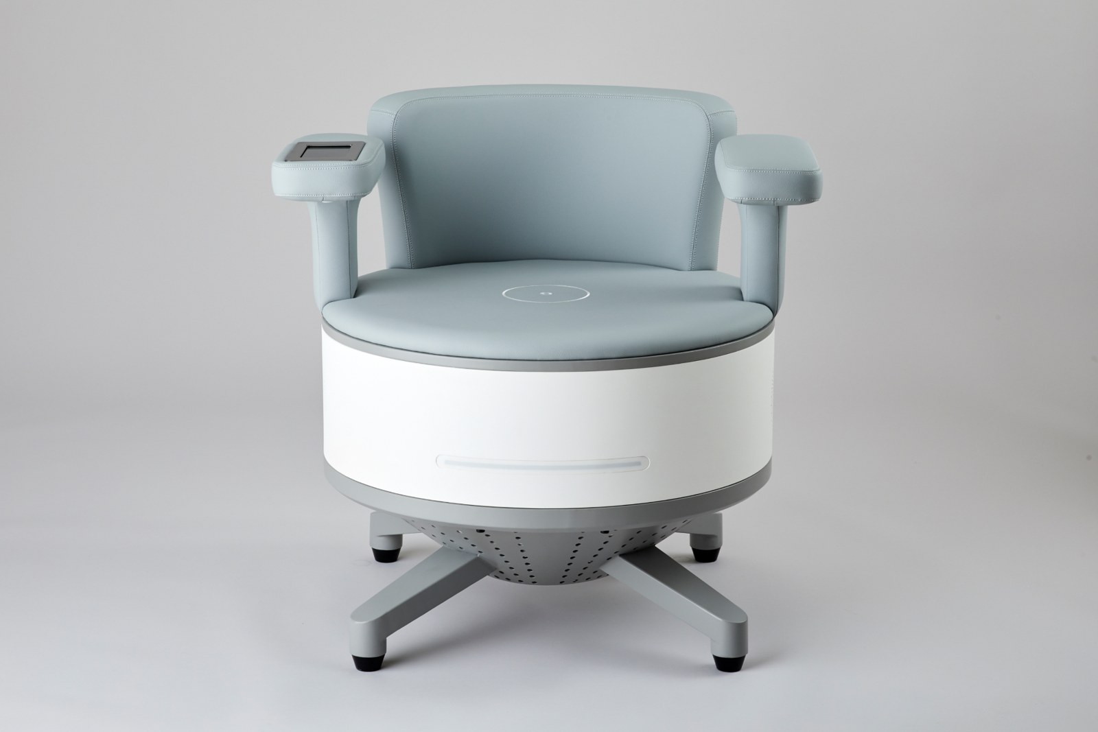 Ultra Tesla Seat chair with padded seat, backrest and armrest controls